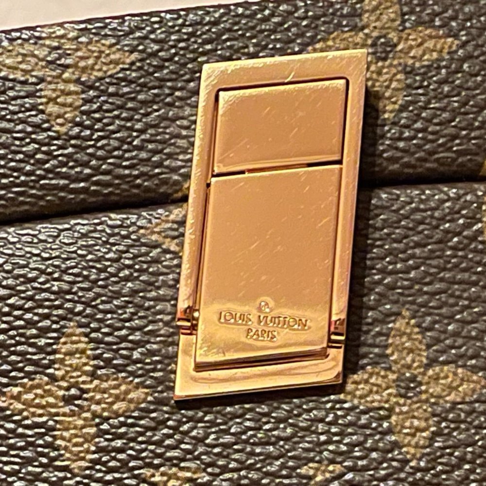 ❌SOLD❌ New LOUIS VUITTON x FRANK GEHRY Twist Box Bag - Picture 9 of 16